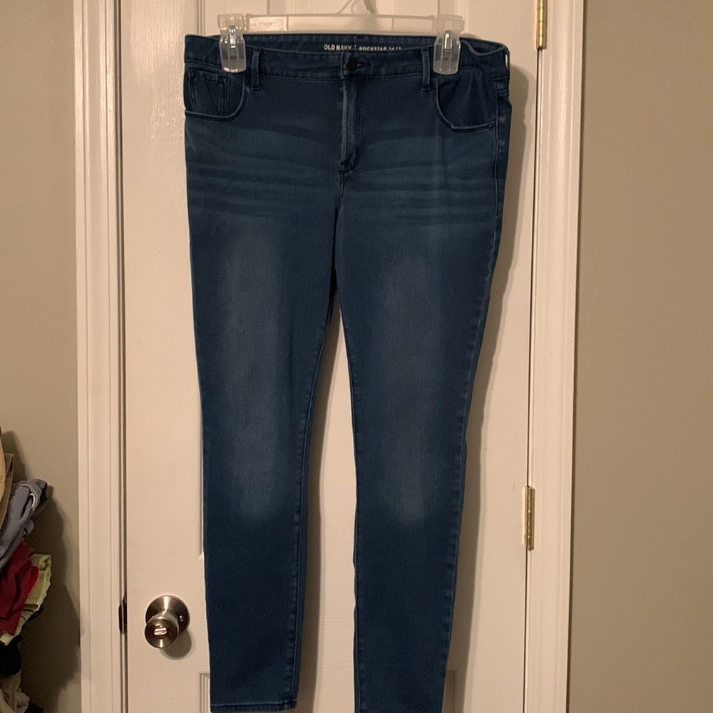Old Navy Rockstar 24/7 Size 16 Jeans